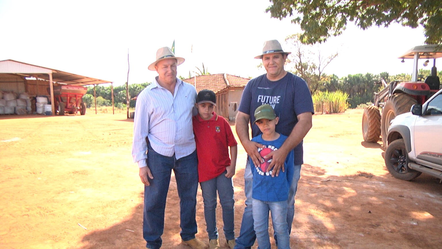 FOTO DE ABERTURA - Dia do Agricultor