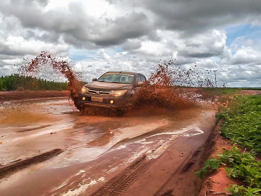 Soja Uruçui Piaui, estrada lama atoleiro