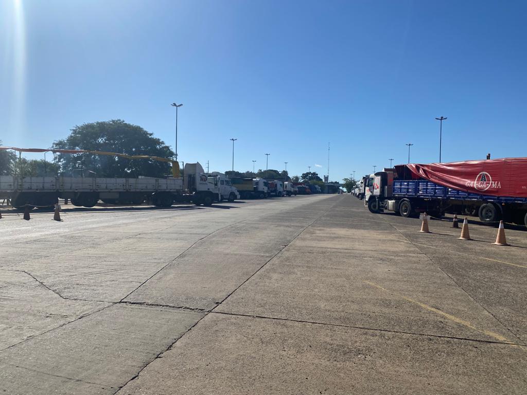 situação caminhoneiros argentina uruguaiana