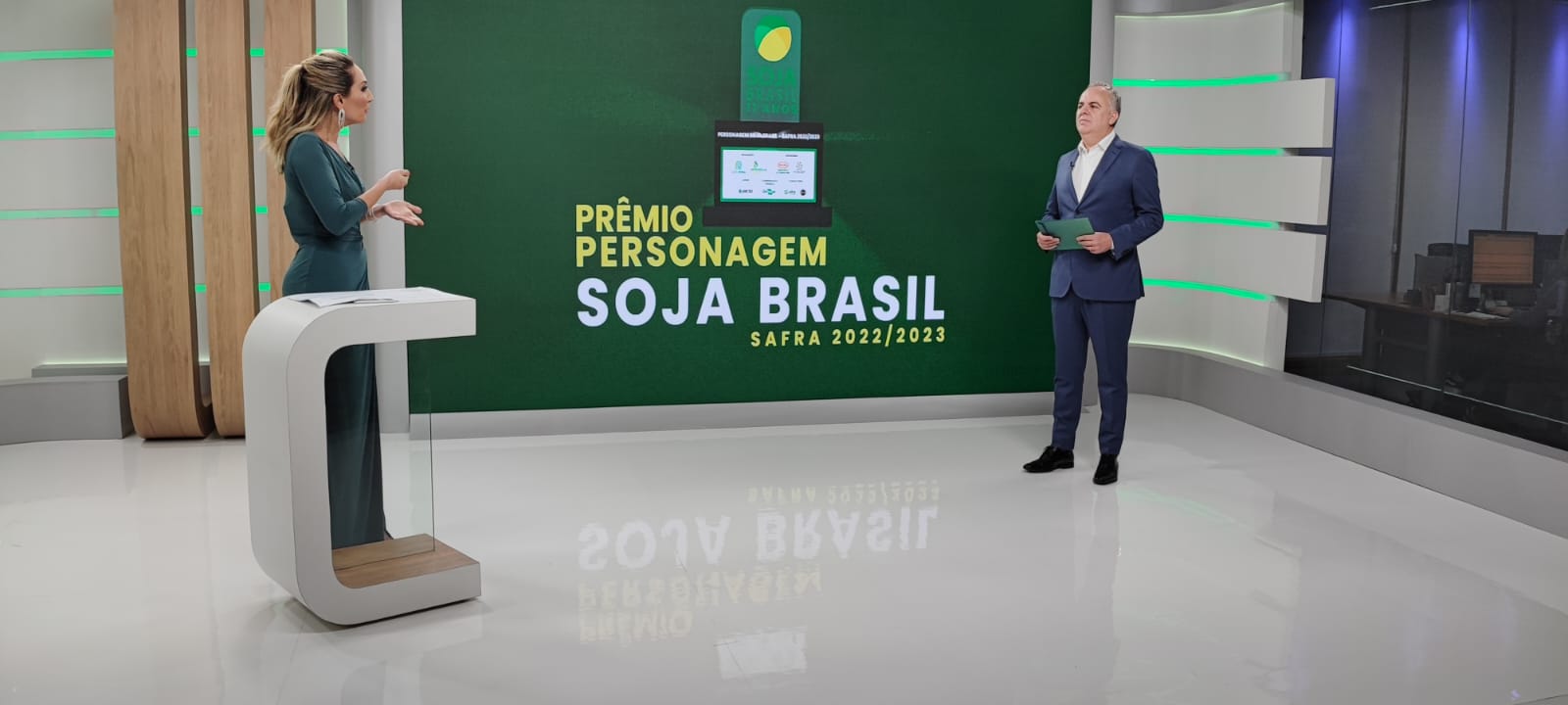 Personagem Soja Brasil cerimônia 2023