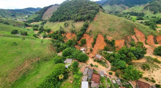 chuvas em minas gerais - corpo de bombeiros