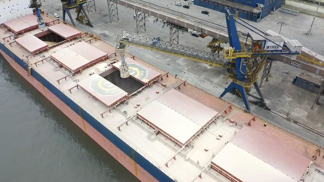 Porto de Paranaguá Navio exportação