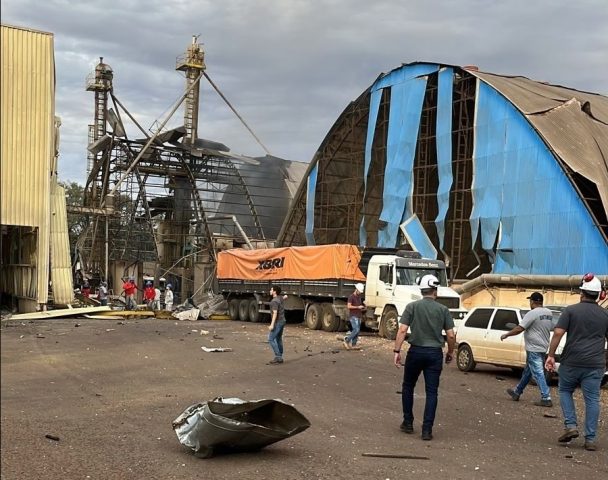 explosão na cooperativa C. Vale, em Palotina, Paraná