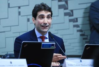 Aprovado para o BC, Galípolo diz que linguagem do Copom gera ruído