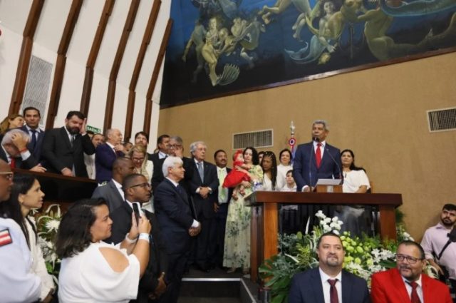 Jerônimo Rodrigues toma posse no governo da Bahia