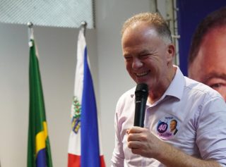 Renato Casgrande, venceu eleição paragovernador do Espírito Santo Renato Casgrande, venceu eleição paragovernador do Espírito Santo