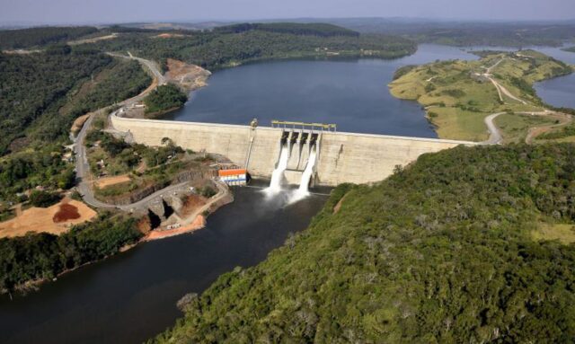 reservatório hidrelética, crise